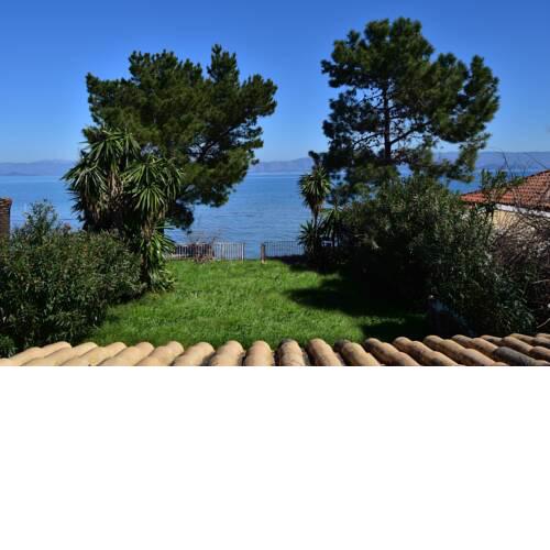 Villa By The Sea - Βίλα Πάνω στη θάλασσα