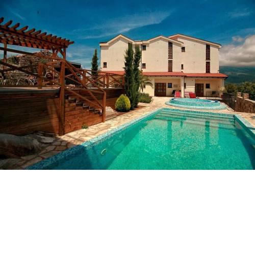 Villa California