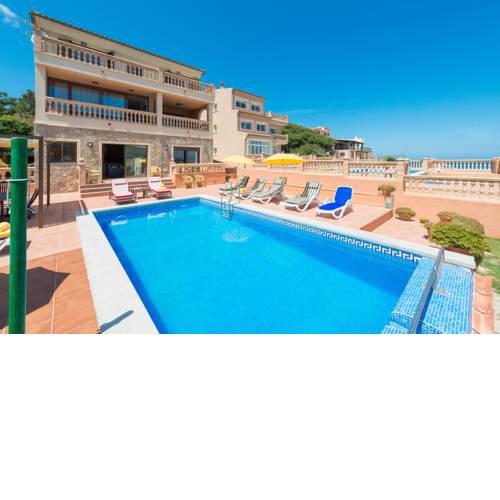 Villa CAMOMILA