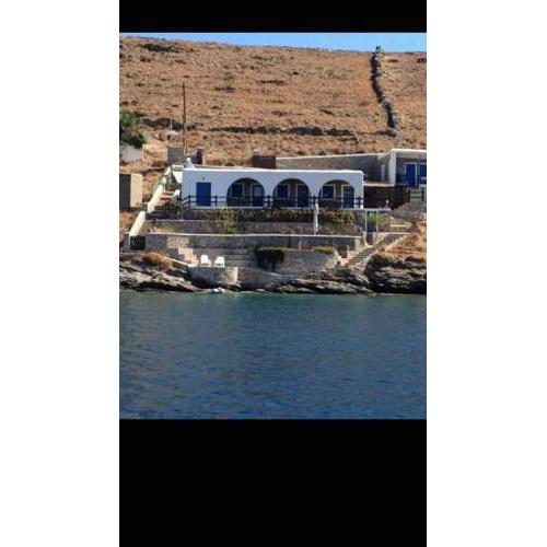 Villa captain koni kythnos