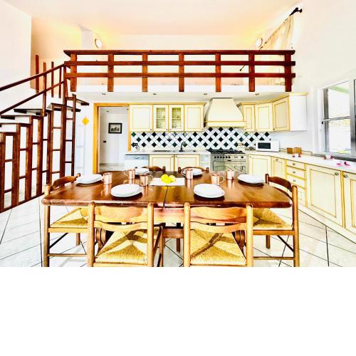 Villa Carmela - Family Apartments