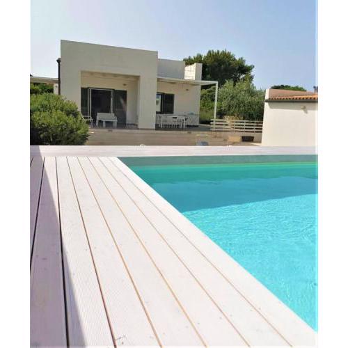 Villa Champagne e Sea - entire villa with private pool