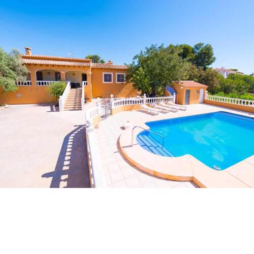 Villa Chechu - Plusholidays