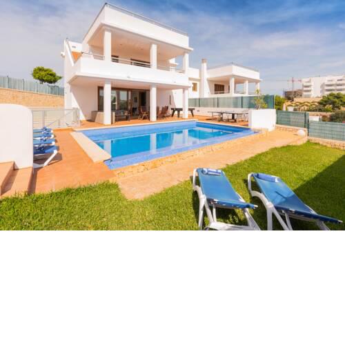 Villa Chiki