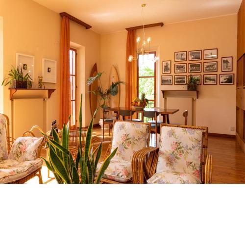 Villa Cipressi by Victoria Palace
