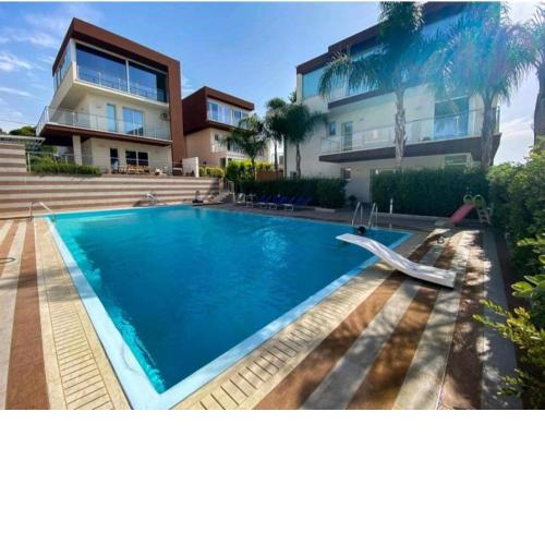 Villa con piscina