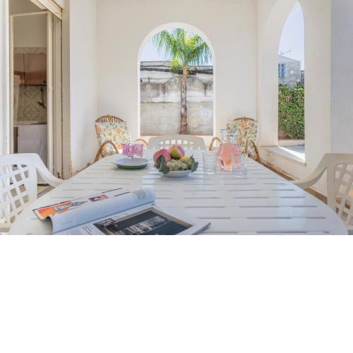 Villa Con Veranda Vicino Al Mare