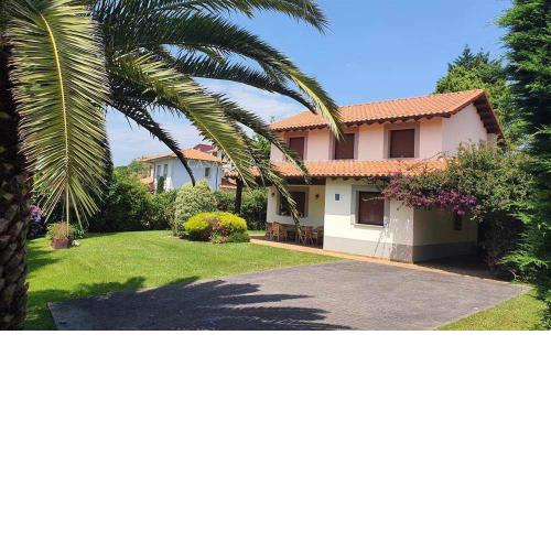 Villa costa cue