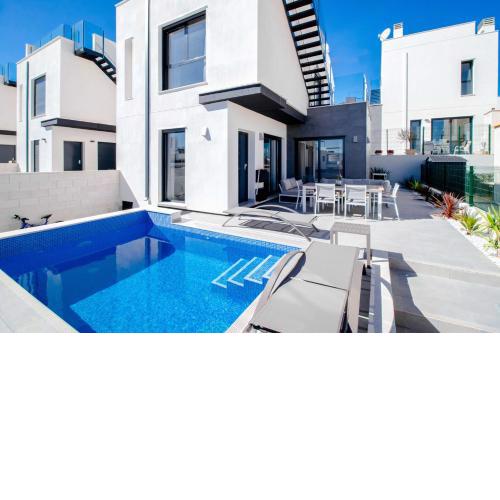 Villa de lujo con piscina
