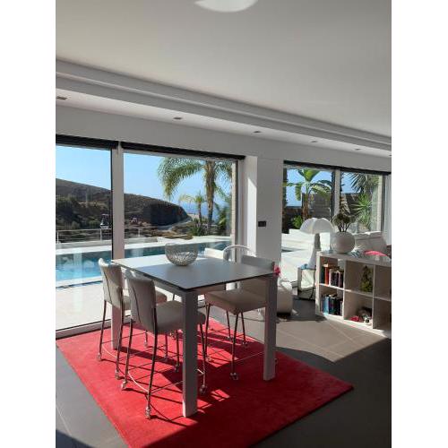 Villa de luxe vue mer à Torrox "Casa Palmera"