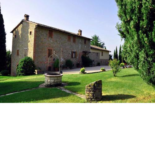 Villa dei Cipressi, uncontaminated nature next to Lake Trasimeno