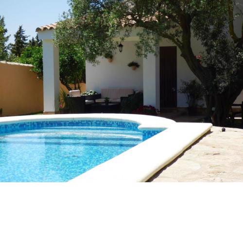 Villa deluxe con Piscina privada solo para familias y parejas