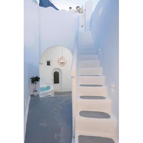 Villa Dharma Traditional Cavehouse