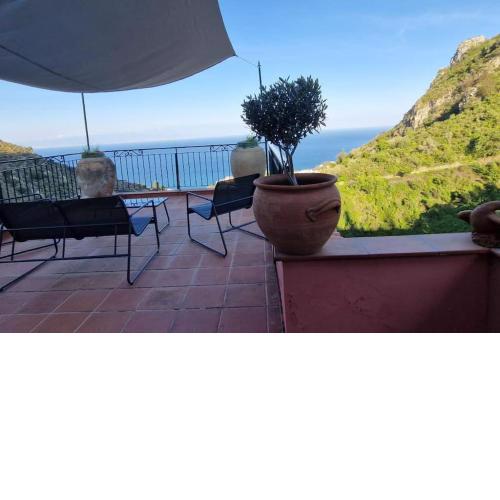 Villa di Lusso a Taormina