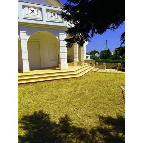 Villa Dionysos between port and airport