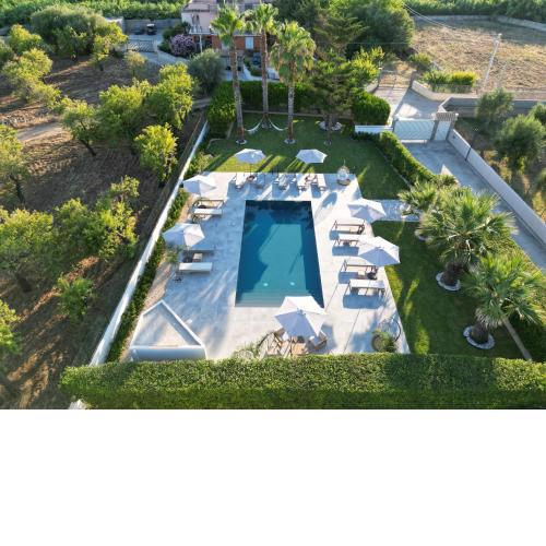 Villa Dolmen con piscina
