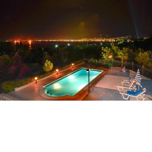 Villa dolphin