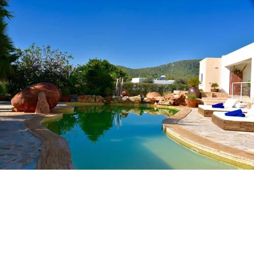 VILLA DOMINO