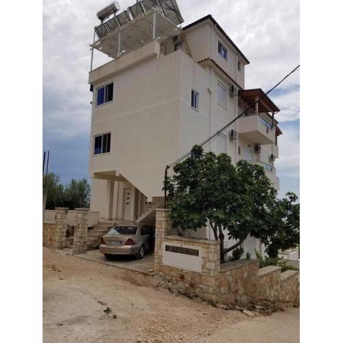 Villa e Olsi Kacupaj