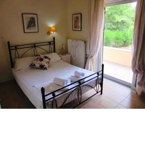 VILLA EFI