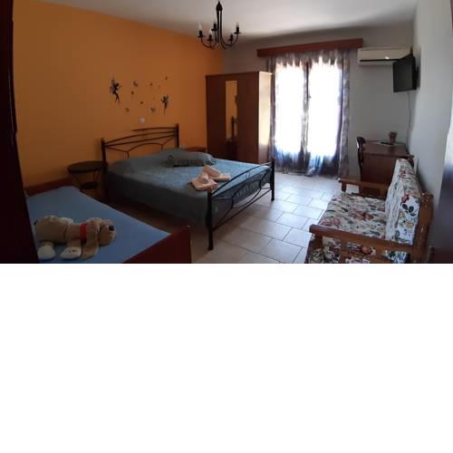VILLA EFI