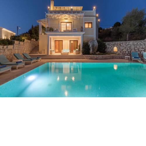 Villa Eleni,Kassiopi-Corfu,4 bedrooms,5 bathrooms,private pool,prime location