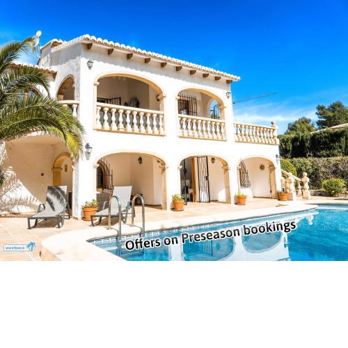 Villa Enzo by WestbeckVillas