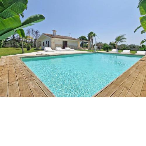 Villa esclusiva con piscina, 3 camere, 2 bagni