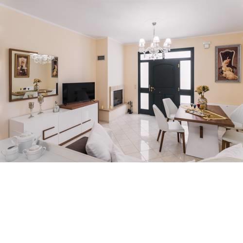 Villa Faidra