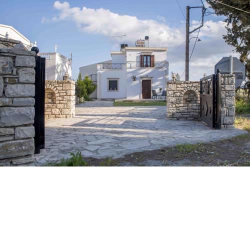 Villa Faistos View