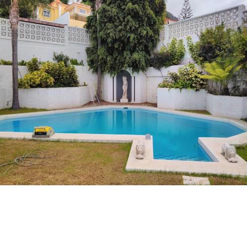 Villa Famosa