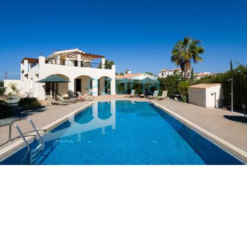 Villa Felicia in Sea Caves