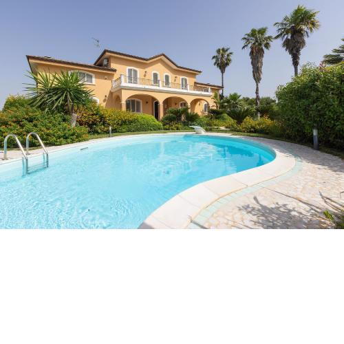 Villa Frida - Piscina privata ed Eventi a Lecce