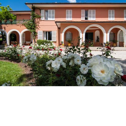 VILLA GARULLI