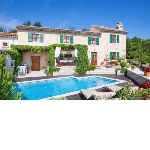 Villa Gelci 655
