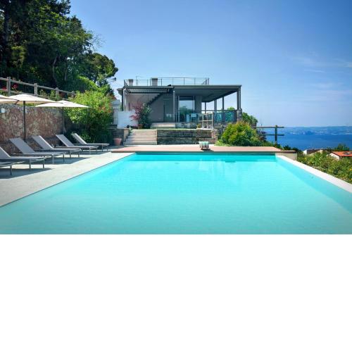 Villa GEMMMA With Pool
