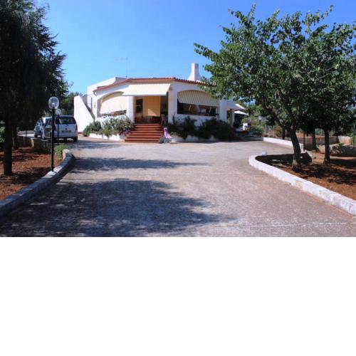 Villa Giada con veranda by Wonderful Italy