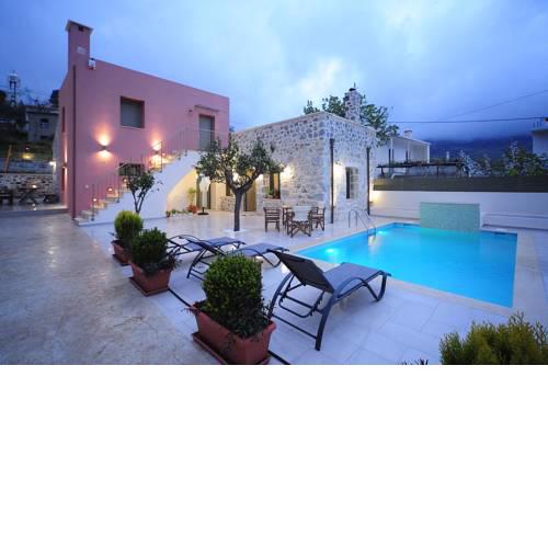 Villa Hawk
