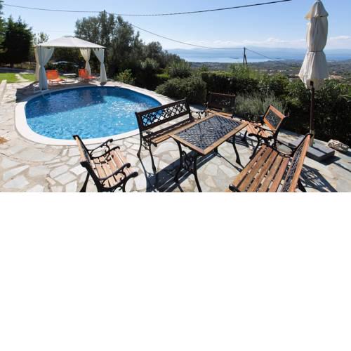 Villa Heaven's Knights 2 with private pool.
