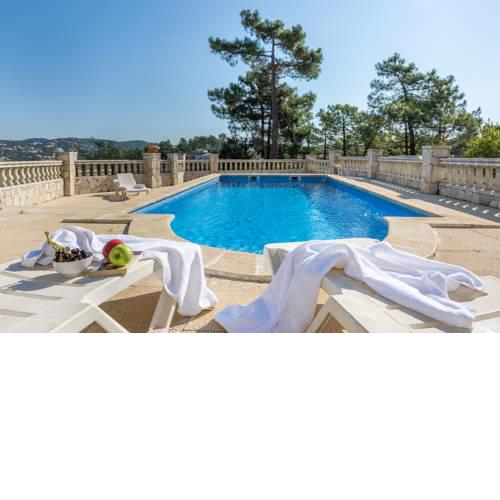 Villa Herreros