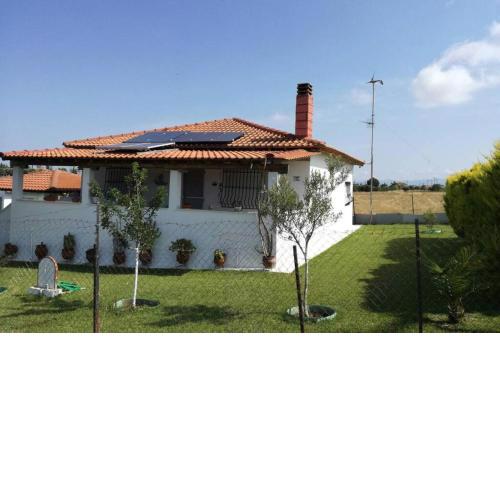 Villa , Huge Garden ,Quiet House,BBQ,Near Beach