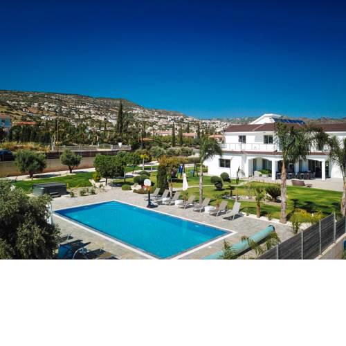 Villa Imperial