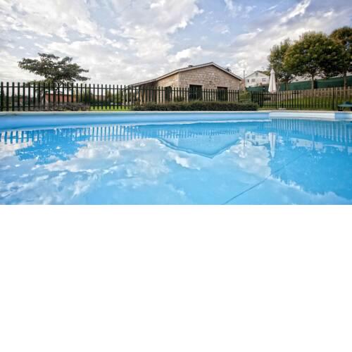 Villa in A Coruna Sleeps 10 with Pool