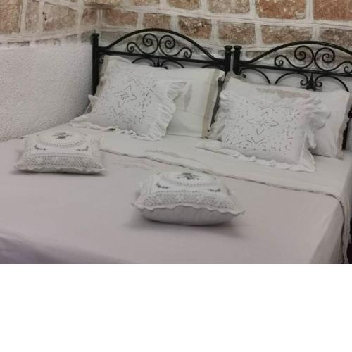 Villa in campagna con trullo