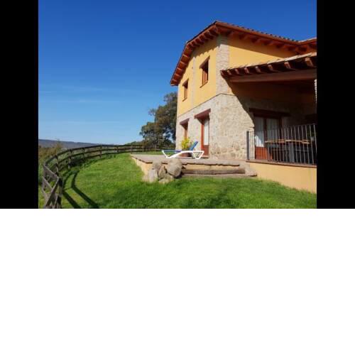 Villa in Gironella Sleeps 15 with Pool