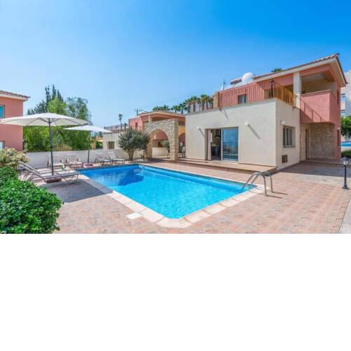 Villa in Kissonerga Sleeps 6 includes Swimming pool Air Con and WiFi 3 1