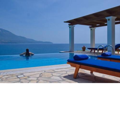 Villa in Kleismata Sleeps 7 with Pool and Air Con