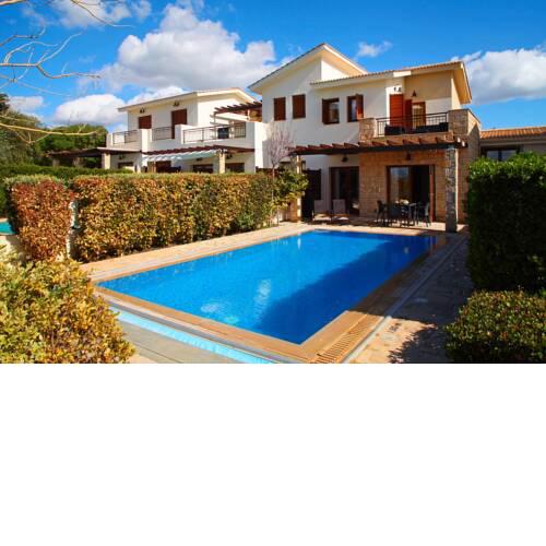 Villa in Kouklia Sleeps 4 includes Swimming pool Air Con and WiFi 0 5