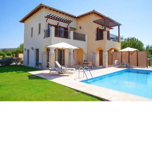 Villa in Kouklia Sleeps 4 includes Swimming pool Air Con and WiFi 0