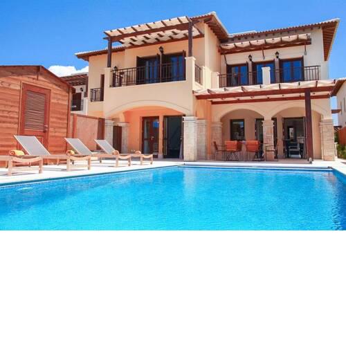 Villa in Kouklia Sleeps 4 includes Swimming pool Air Con and WiFi 4